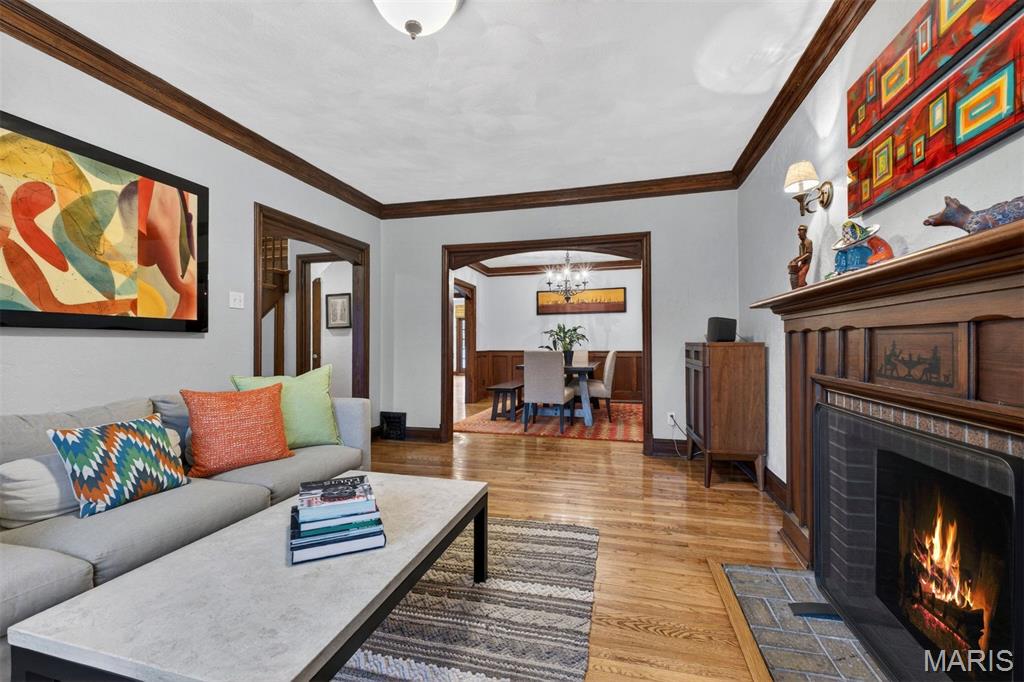 6329 San Bonita Avenue