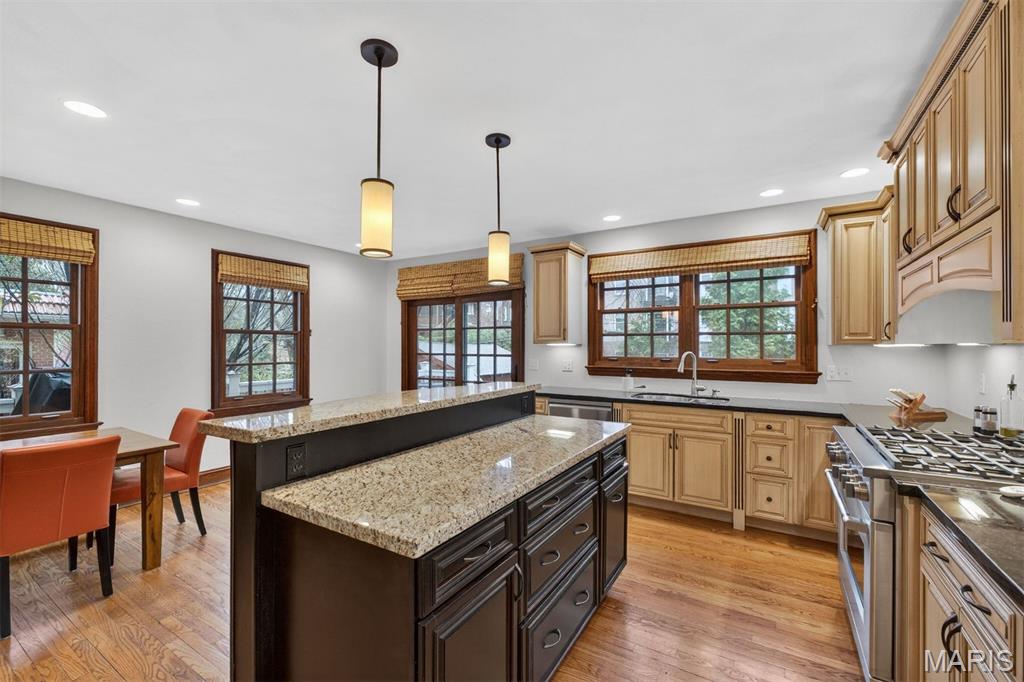 6329 San Bonita Avenue