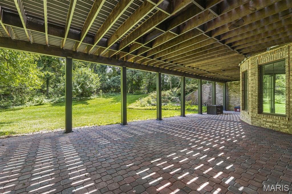 14 Ballantrae Court