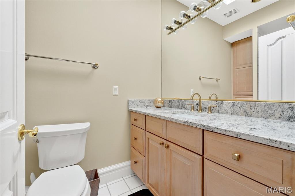 14 Ballantrae Court