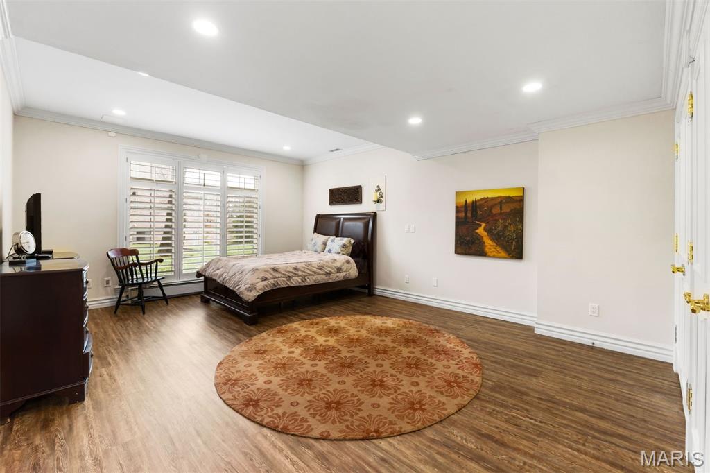 14 Ballantrae Court