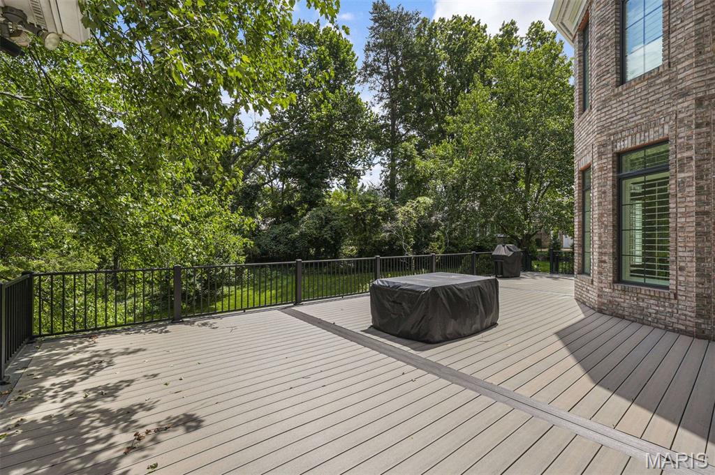 14 Ballantrae Court