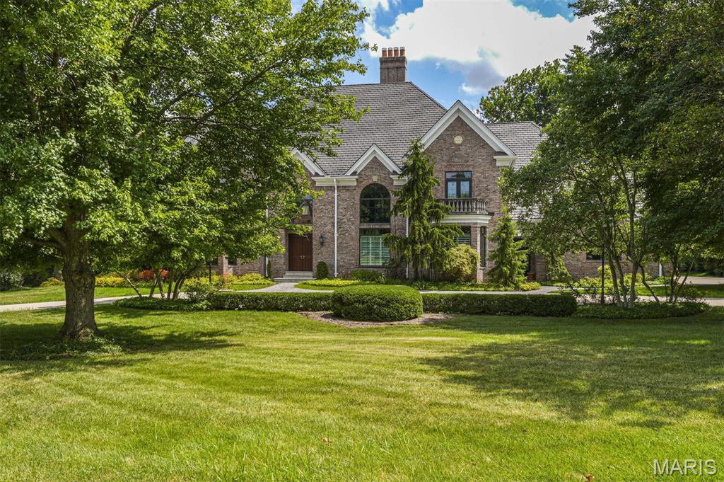 14 Ballantrae Court