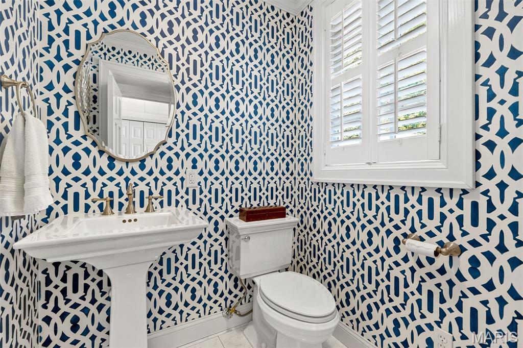 7137 Washington Avenue