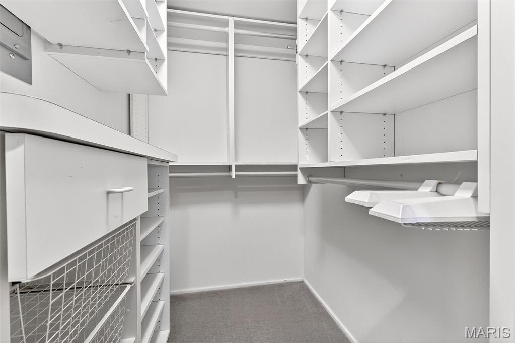 200 S Brentwood Boulevard Unit: 14D