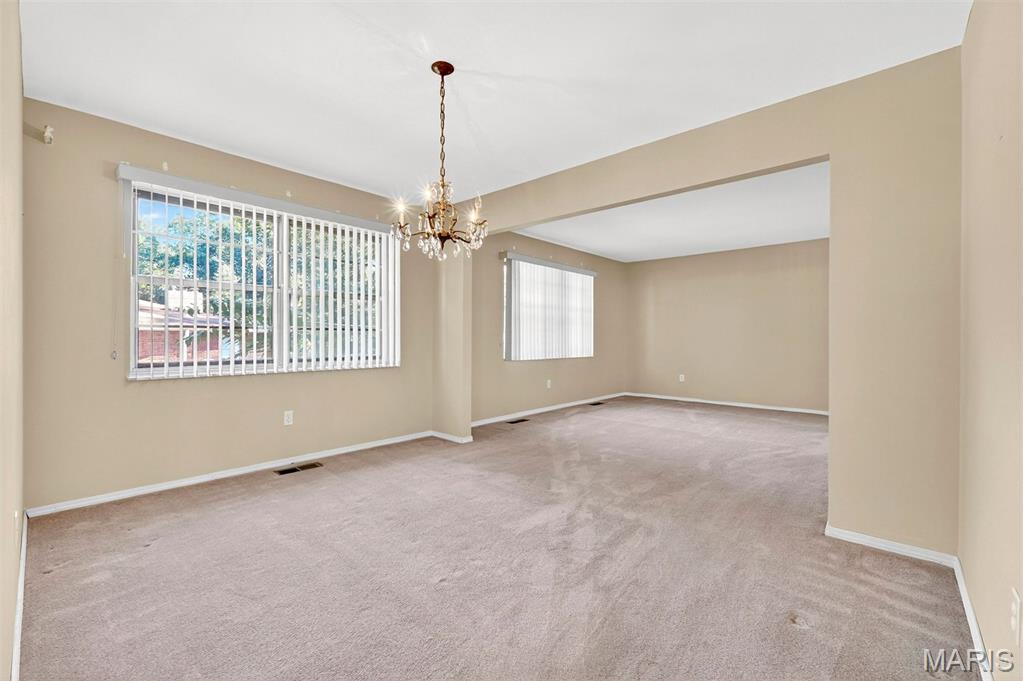 1040 Bridgeport Drive