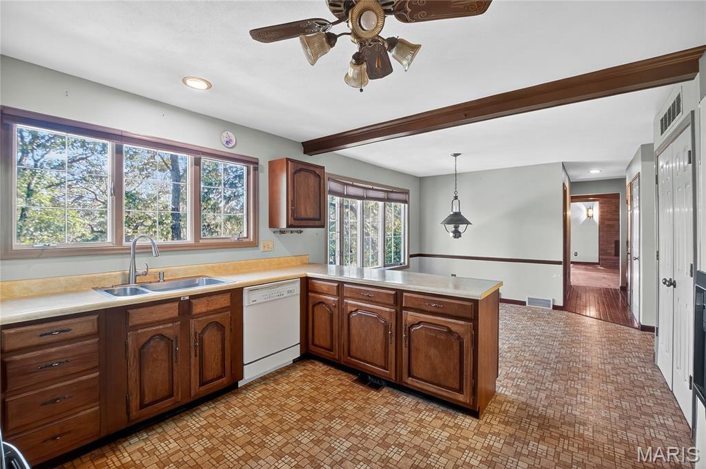 1413 Mayapple Trail