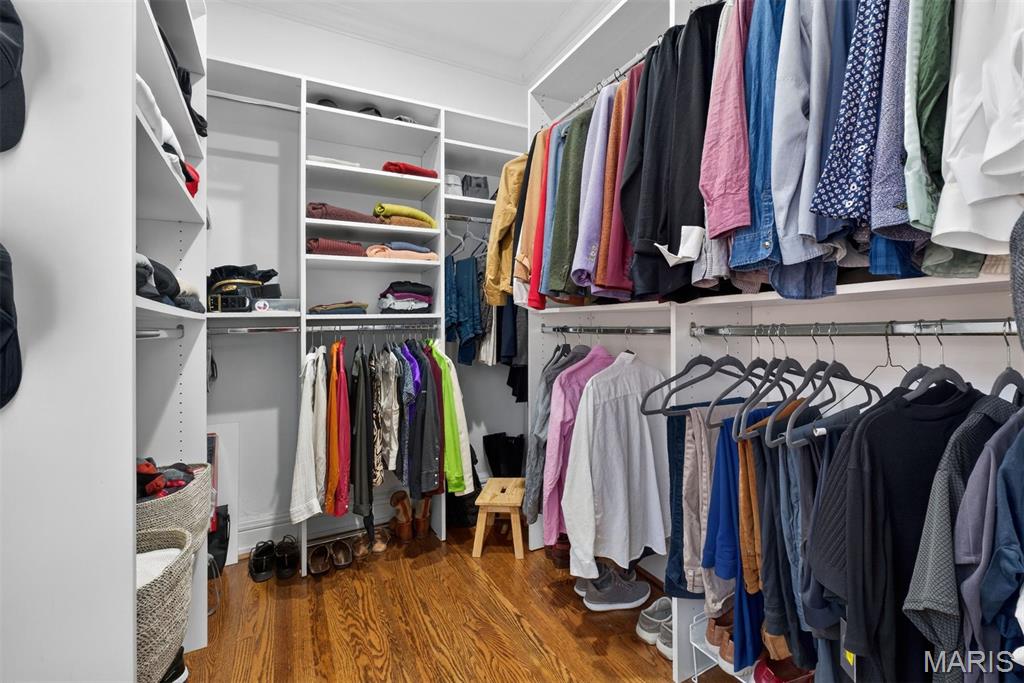 7437 Stratford Avenue