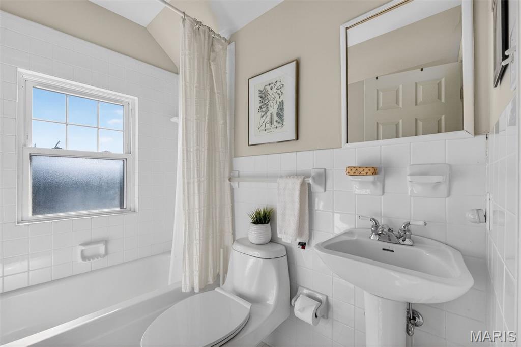 7298 Greenway Avenue