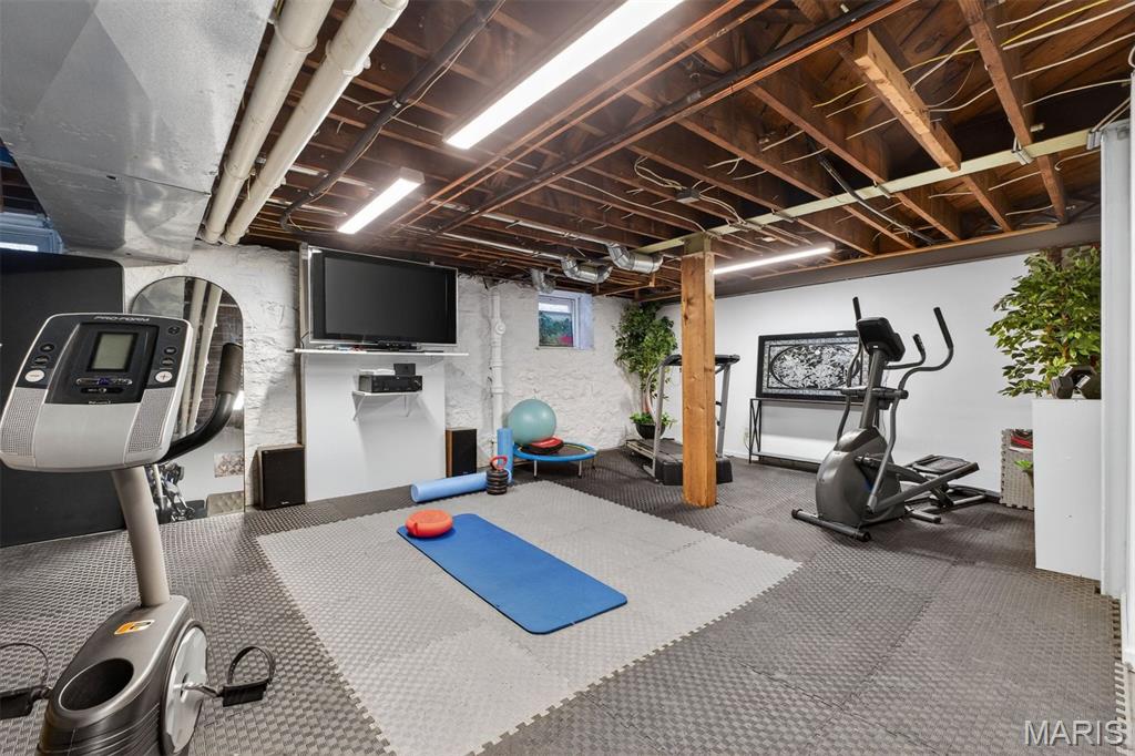 7298 Greenway Avenue