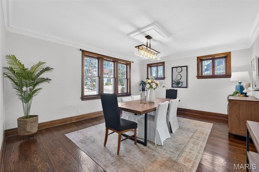 7298 Greenway Avenue