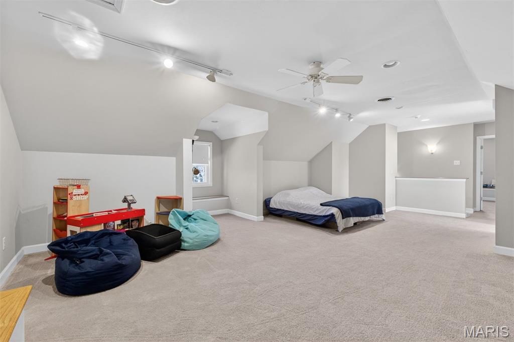 7298 Greenway Avenue