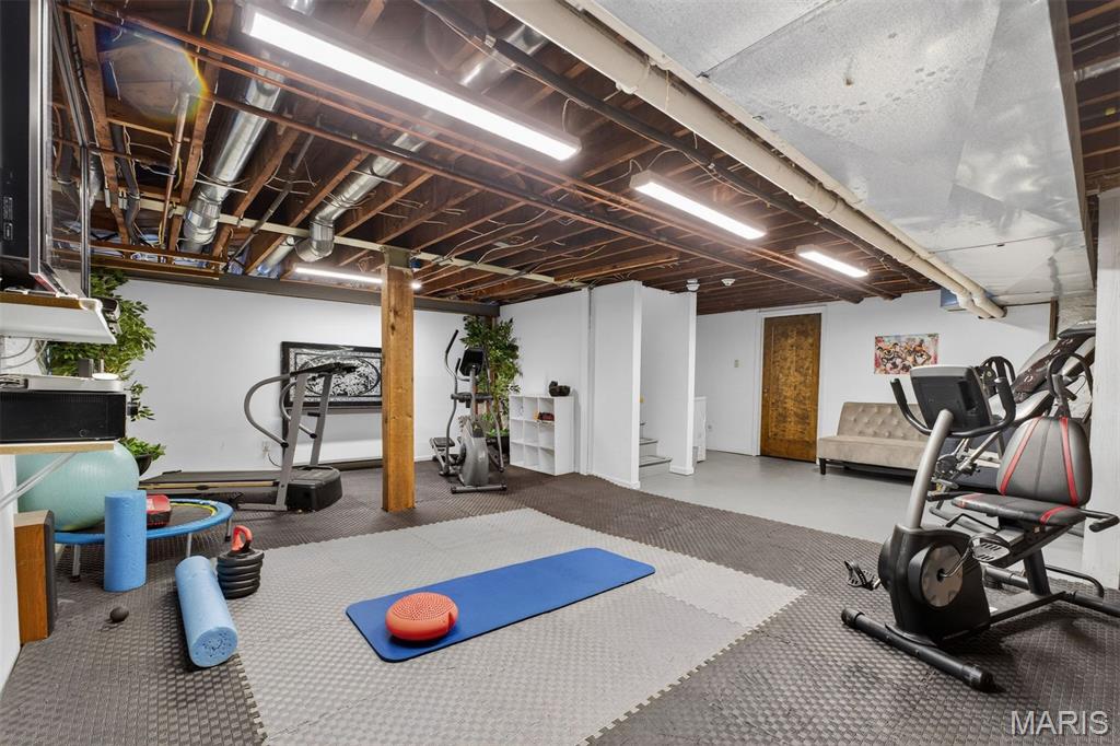 7298 Greenway Avenue