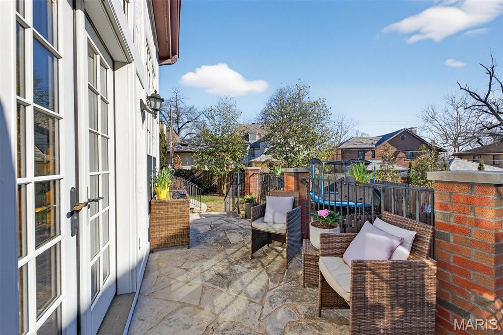 7298 Greenway Avenue