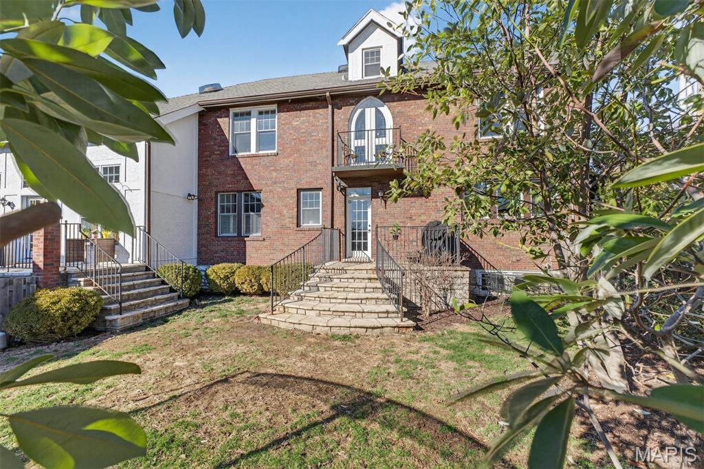 7298 Greenway Avenue