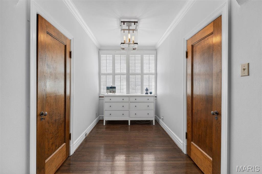 7298 Greenway Avenue