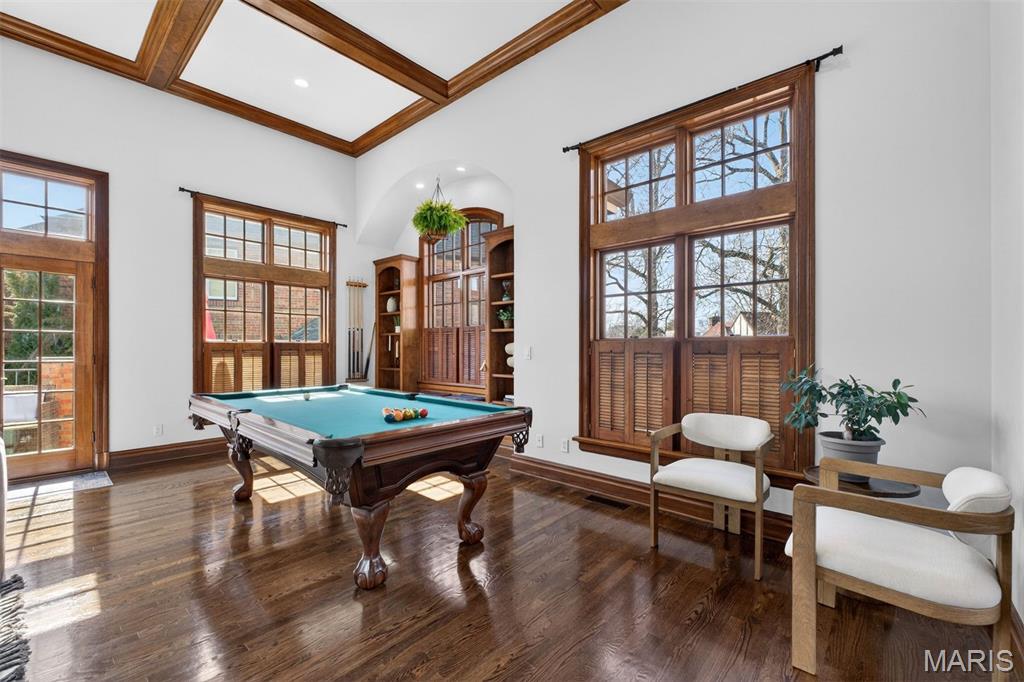 7298 Greenway Avenue