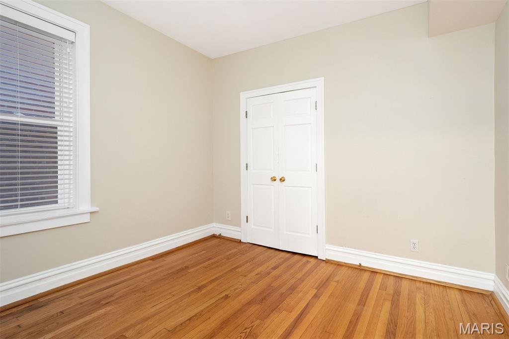 6318 Southwood Avenue Unit: 2E