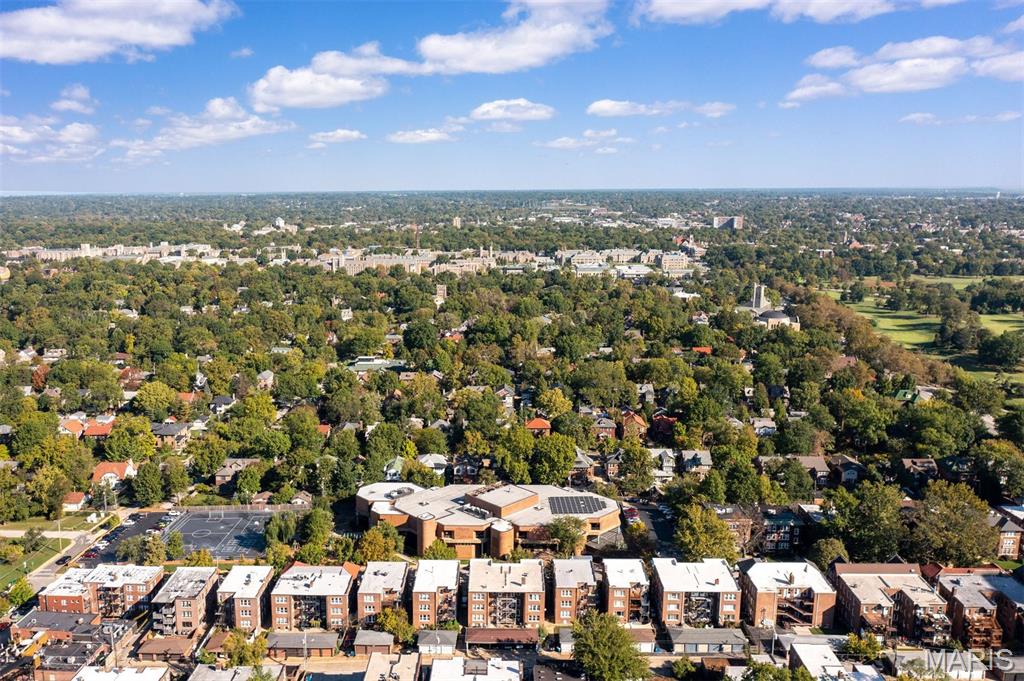 6318 Southwood Avenue Unit: 2E