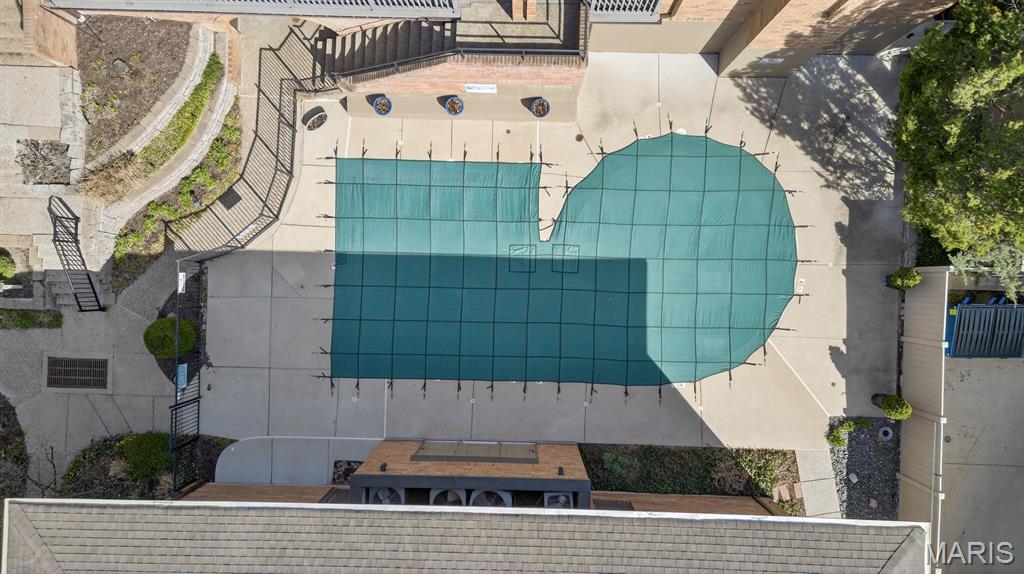 170 N Brentwood Boulevard