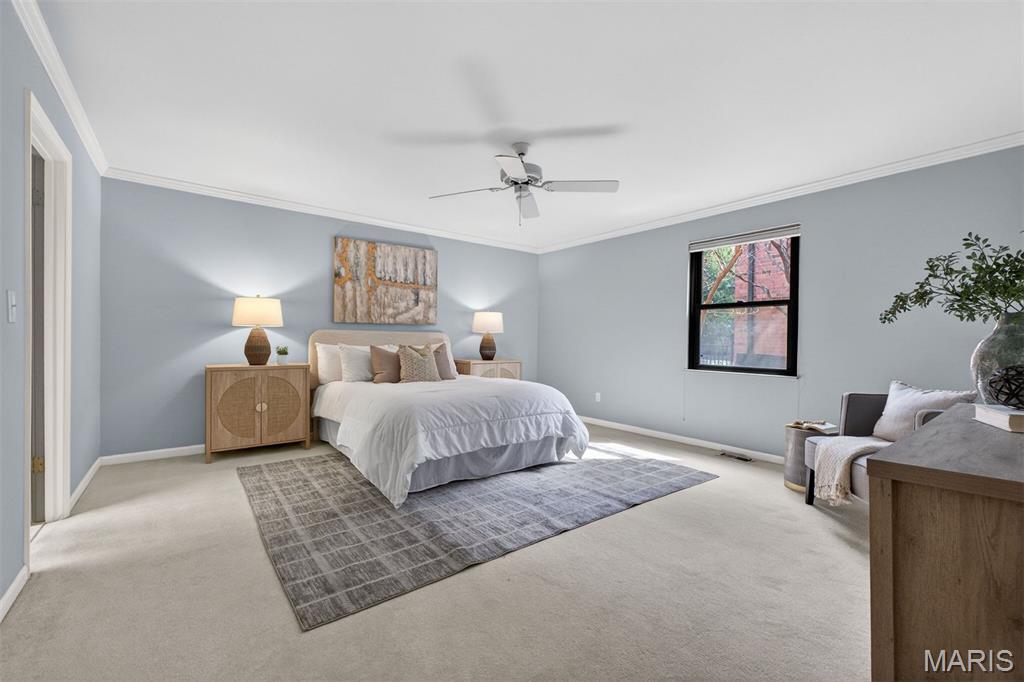 170 N Brentwood Boulevard