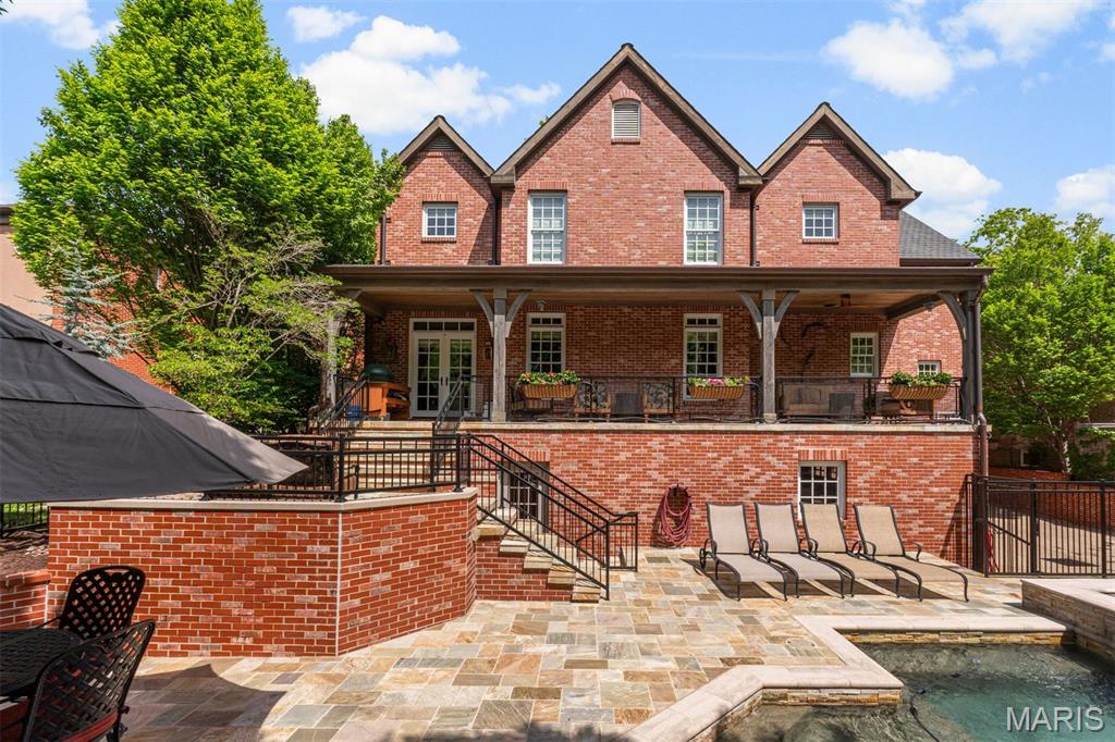 8116 University Drive