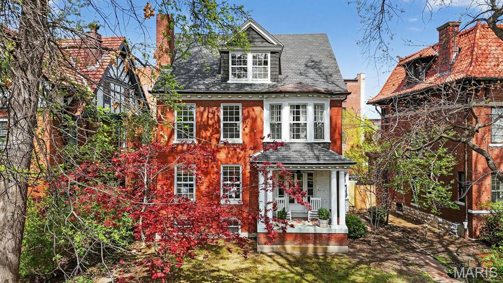 6219 Washington Avenue