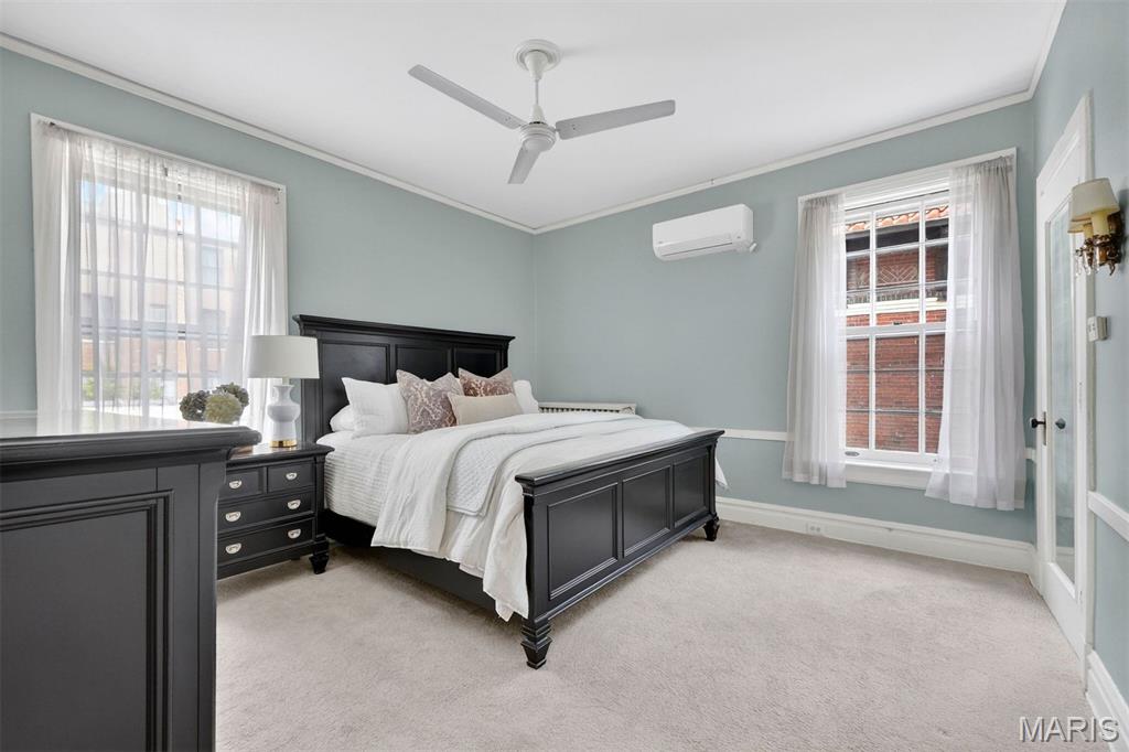 6219 Washington Avenue