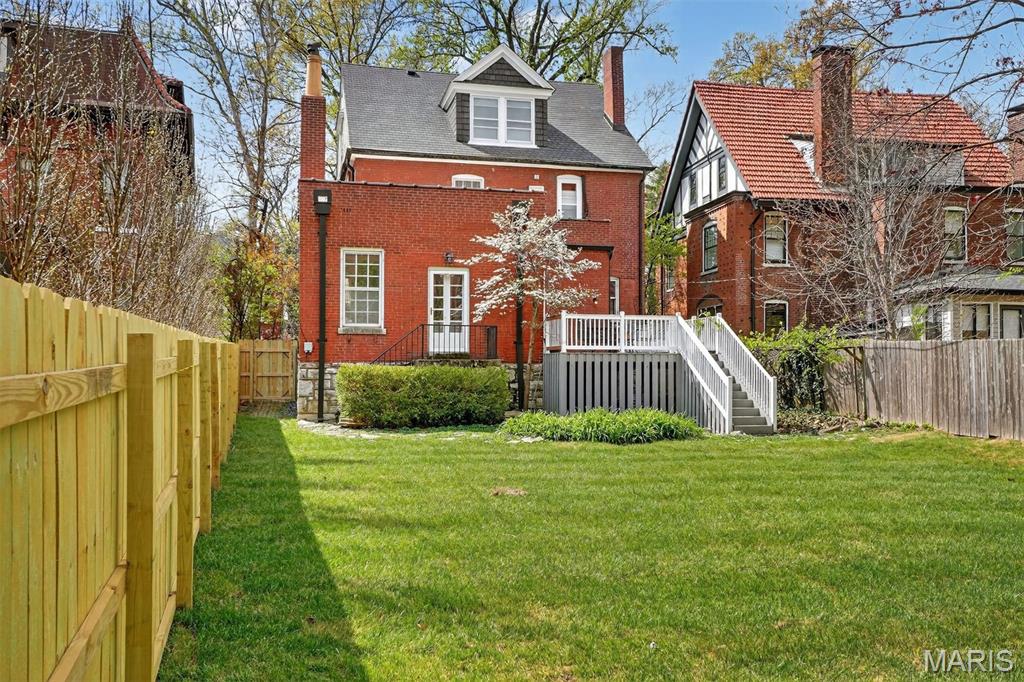 6219 Washington Avenue