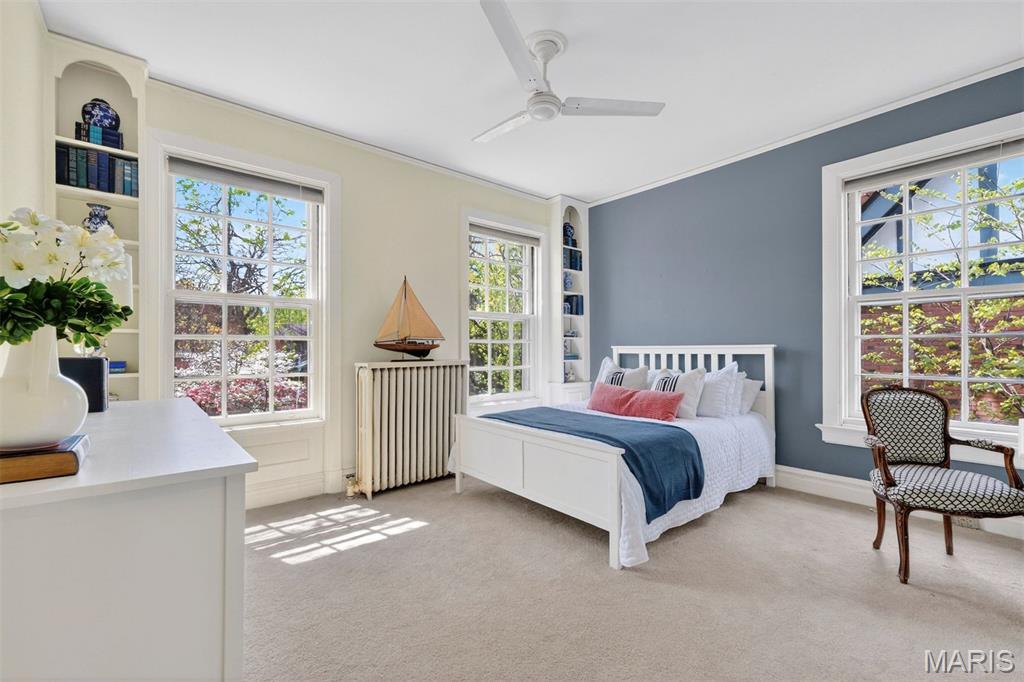 6219 Washington Avenue