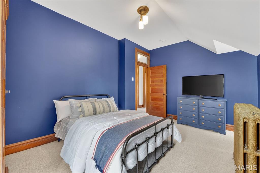 6219 Washington Avenue