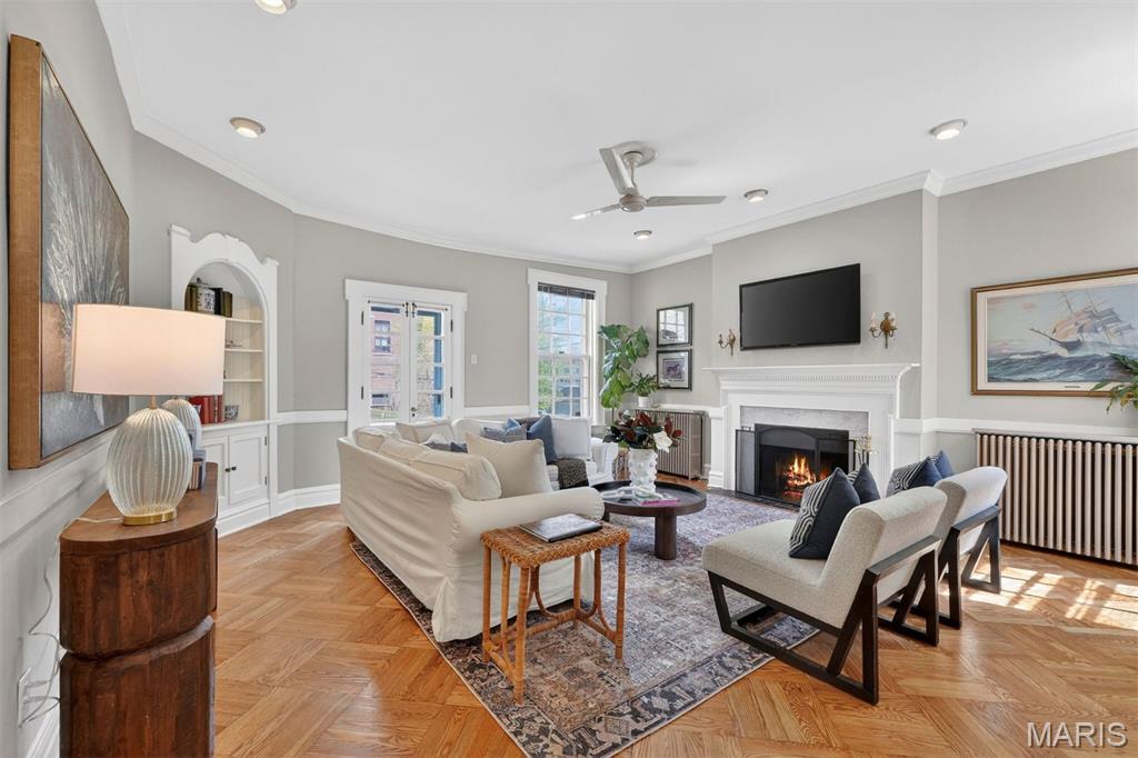 6219 Washington Avenue