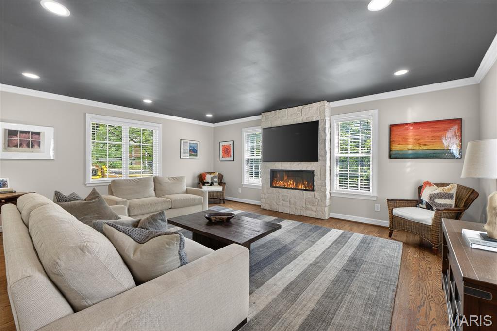 98 Lake Forest Drive