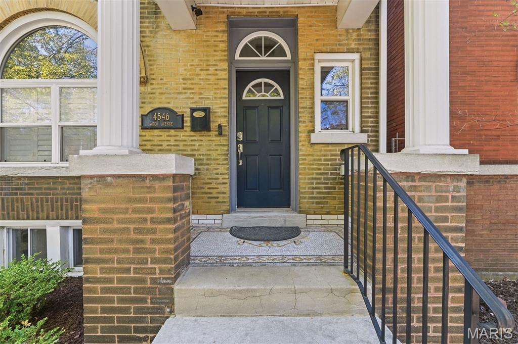 4546 Arco Avenue
