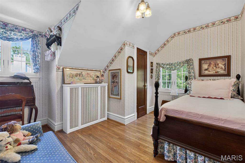 624 Locksley Place