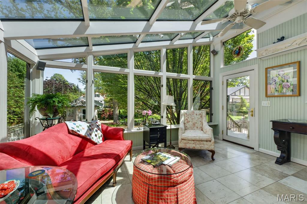 624 Locksley Place