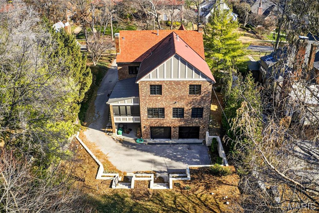 37 Ridgemoor Drive