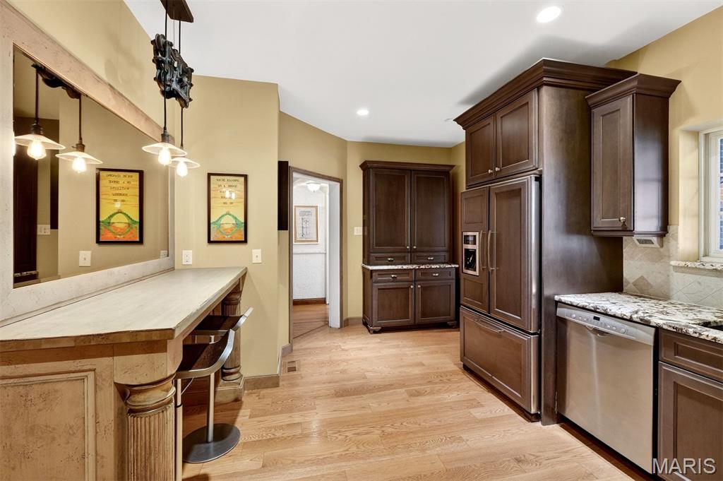 37 Ridgemoor Drive