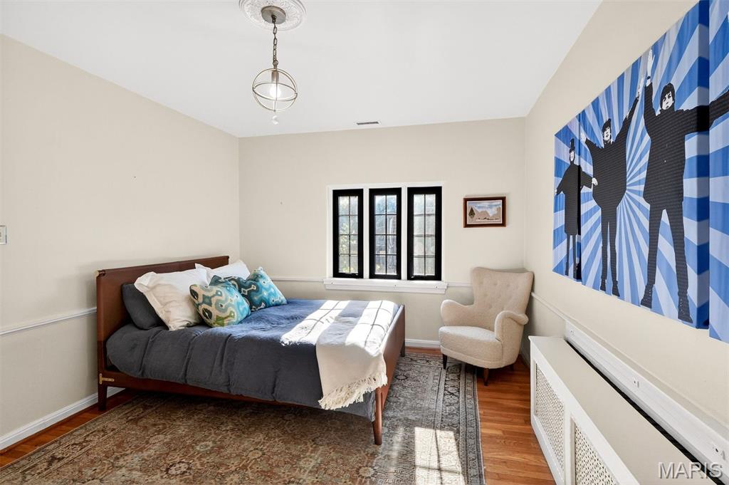 37 Ridgemoor Drive