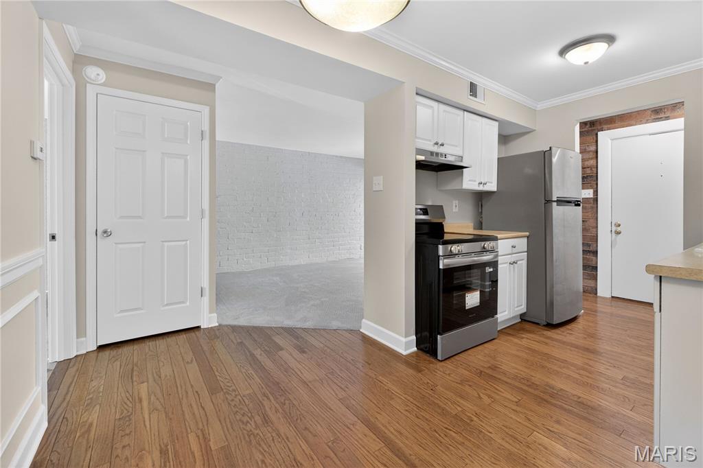 632 Coeur De Royale Drive Unit: B