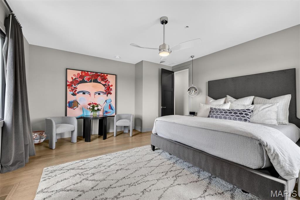 816 S Hanley Road Unit: 6A