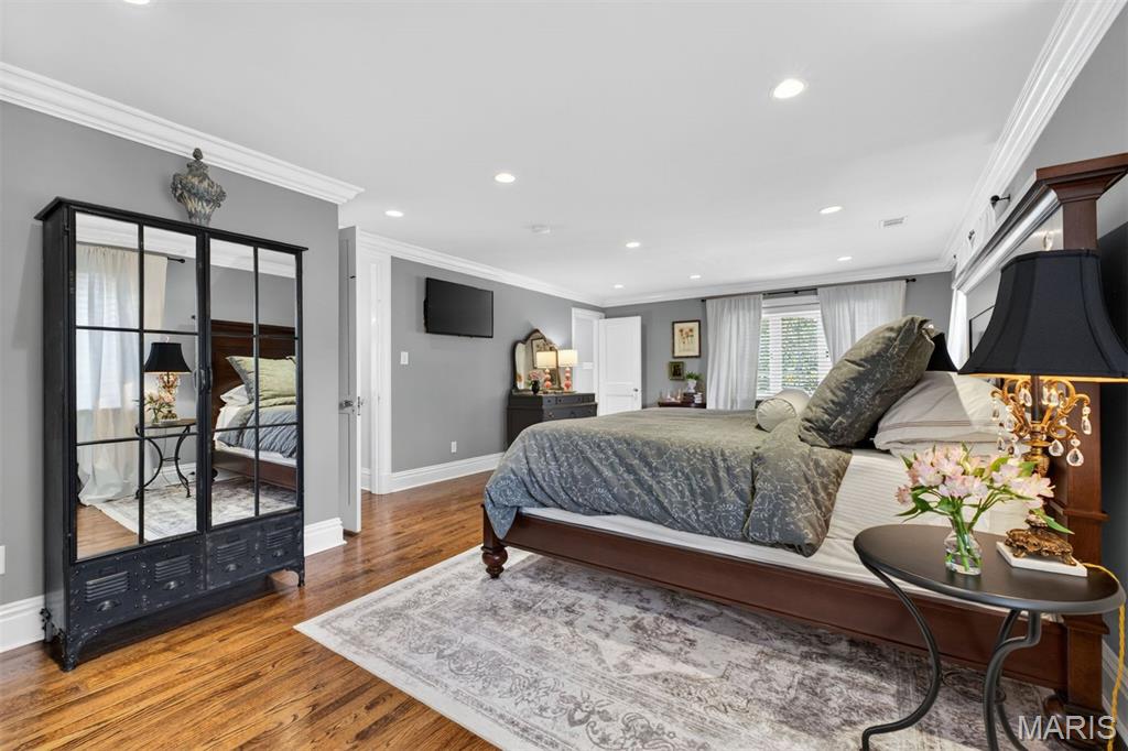 6 Ridgemoor Drive