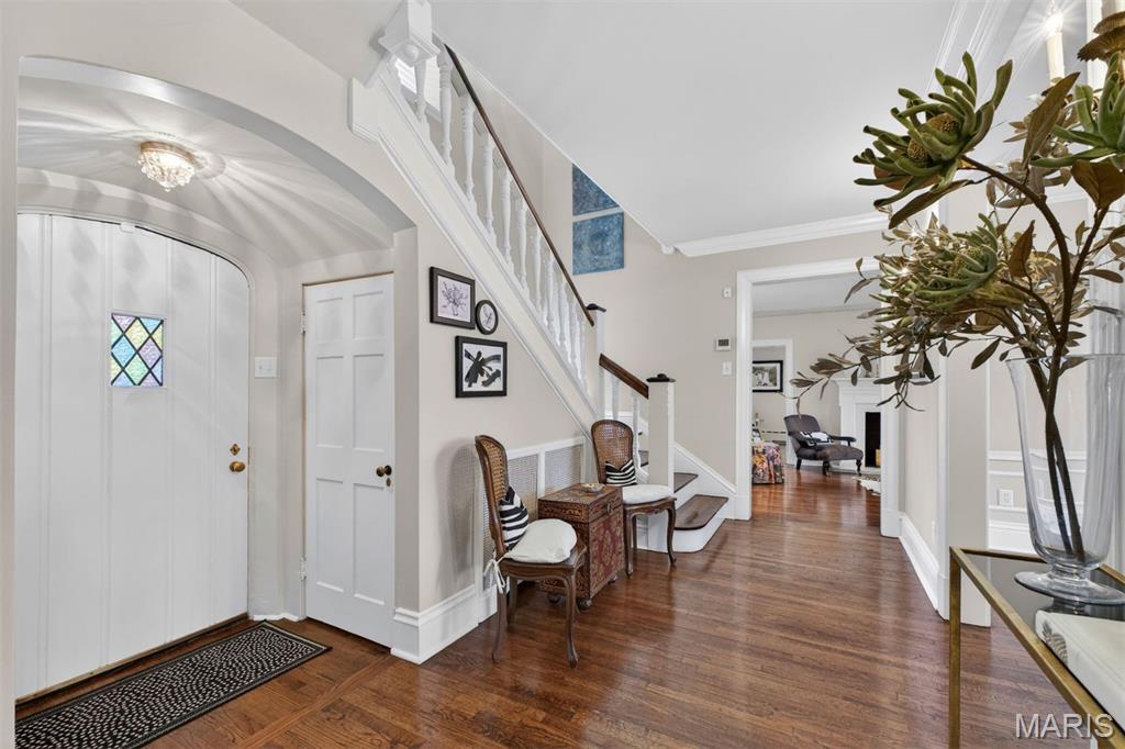 6 Ridgemoor Drive