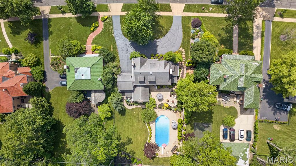 6 Ridgemoor Drive