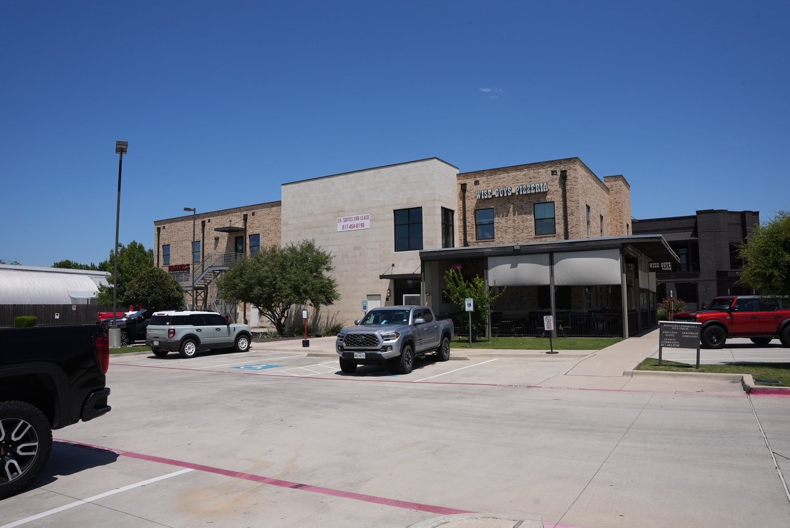 311 S Oak Street 275.7