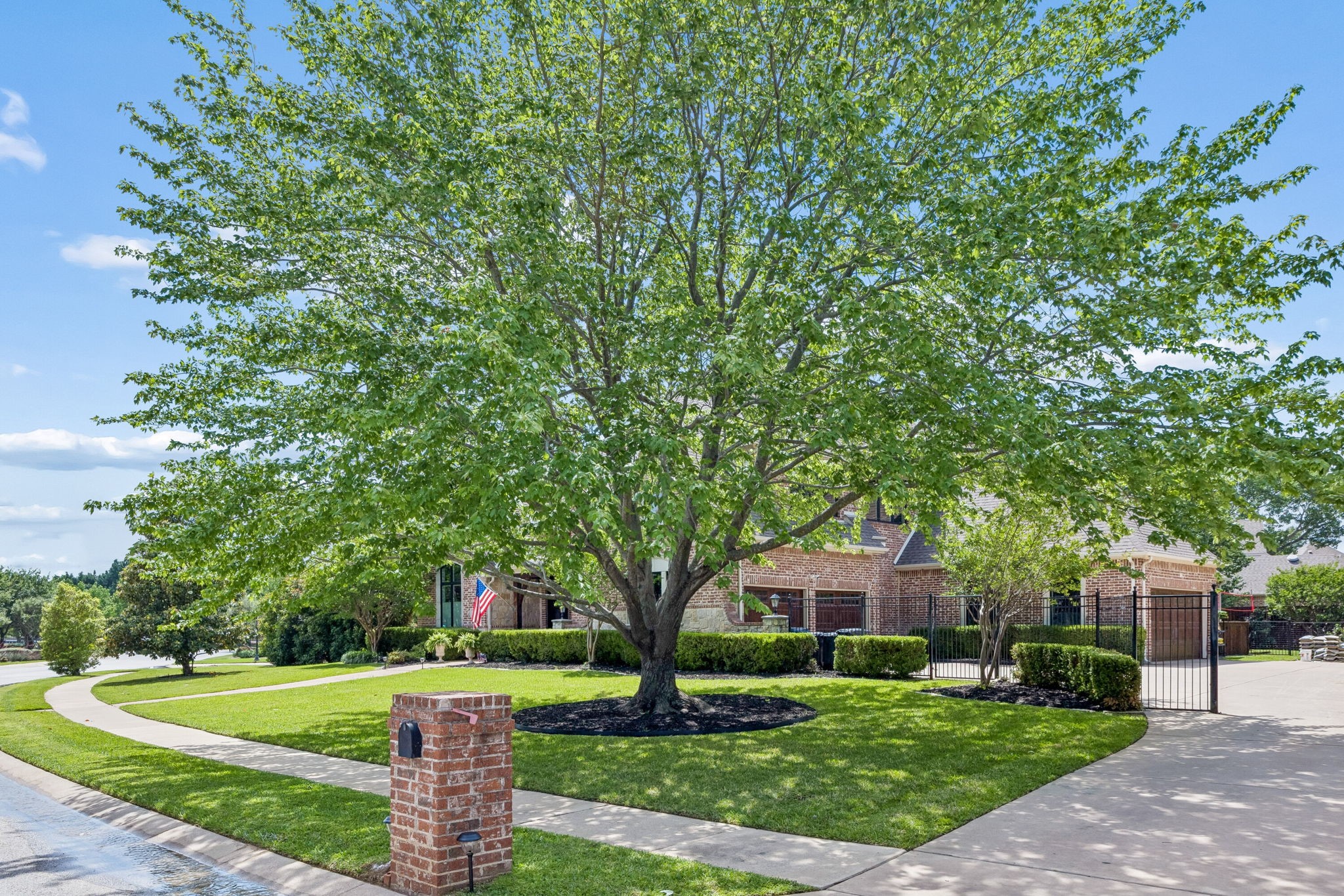 300 Foxborough Lane