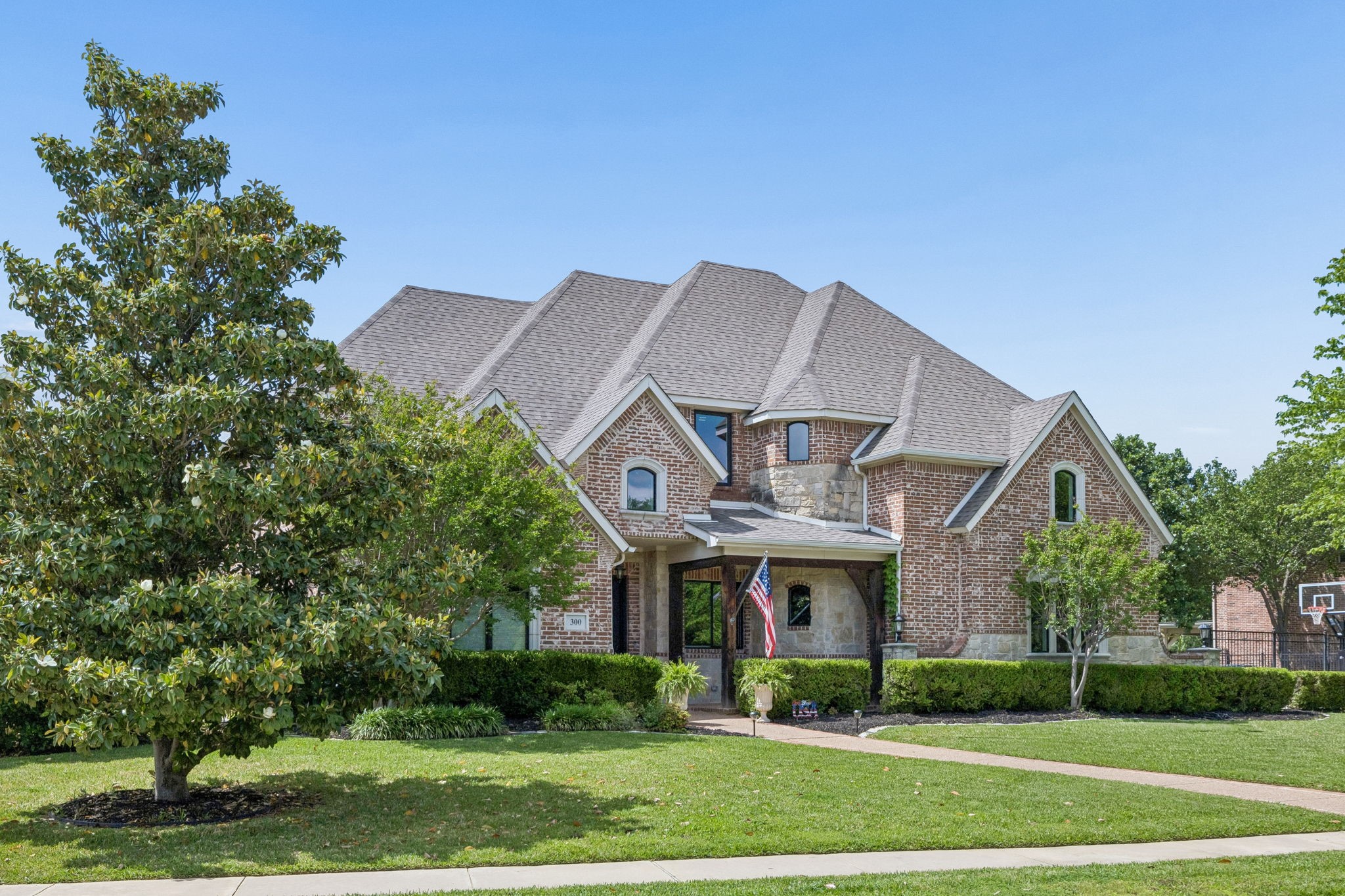 300 Foxborough Lane