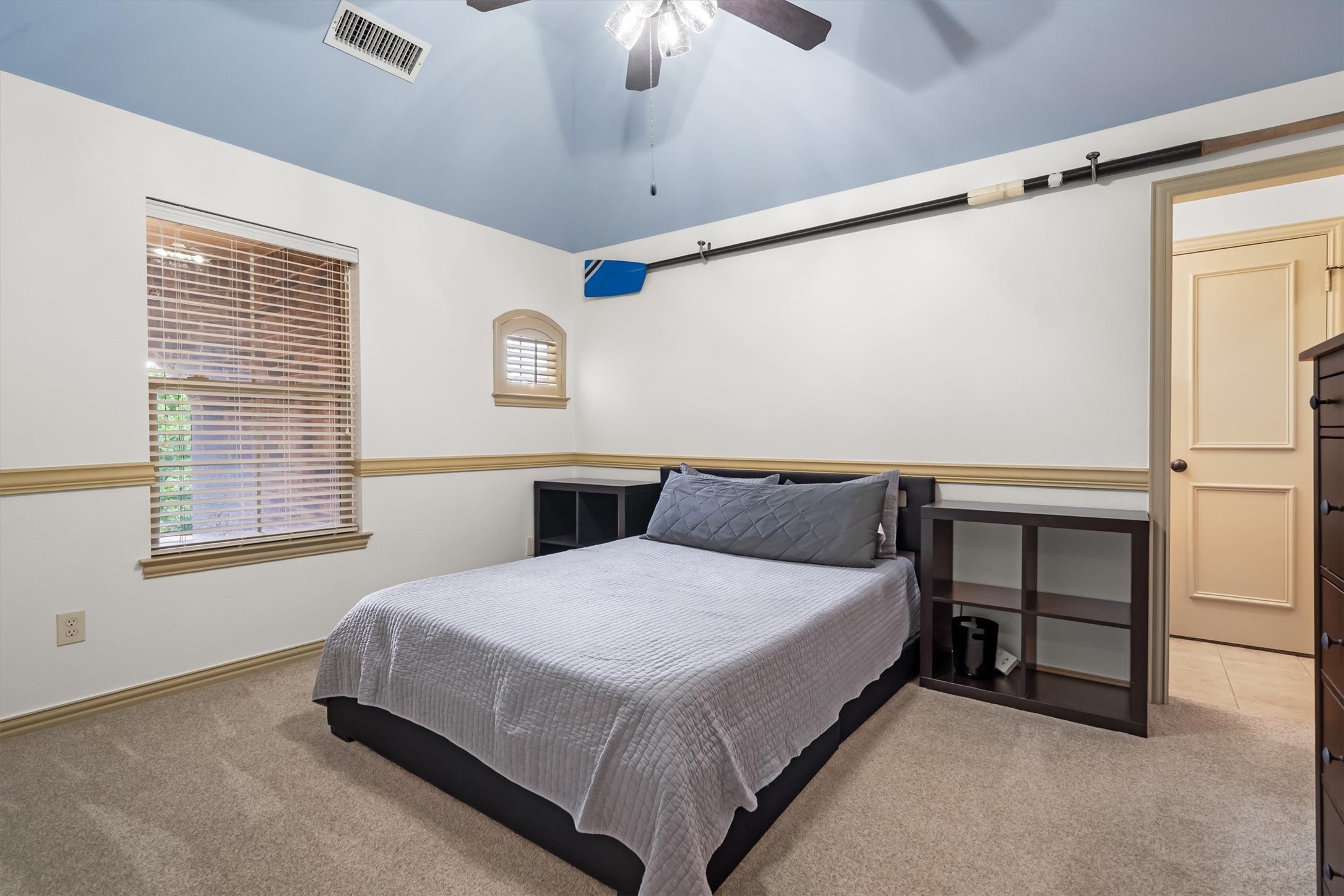 4349 Crestwood Court