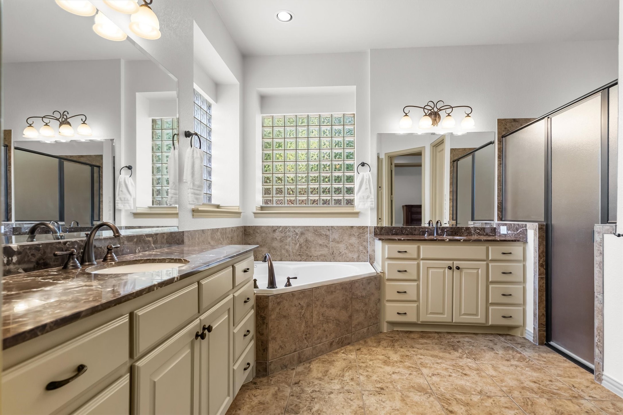 4349 Crestwood Court