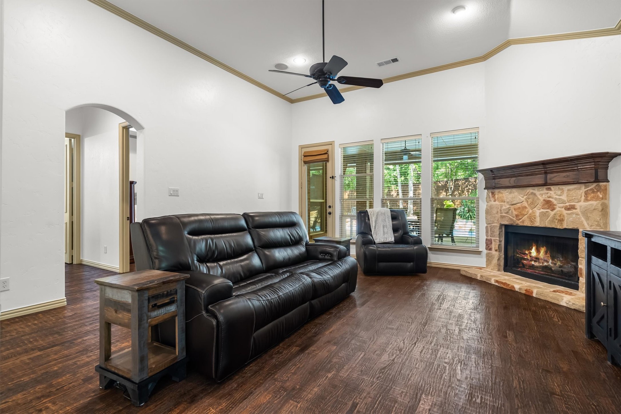 4349 Crestwood Court